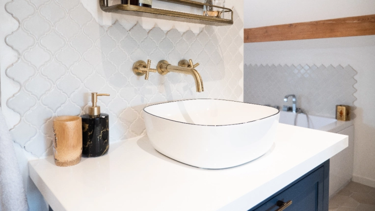 Scandinavian, Bathroom