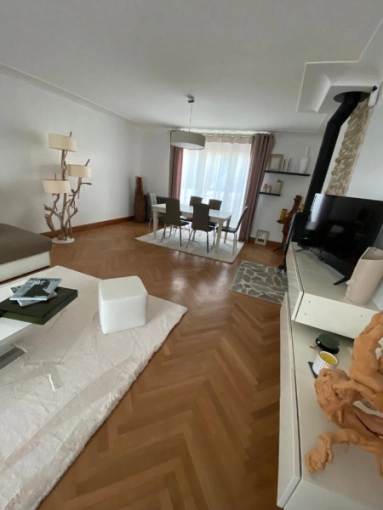 Home, Contemporary