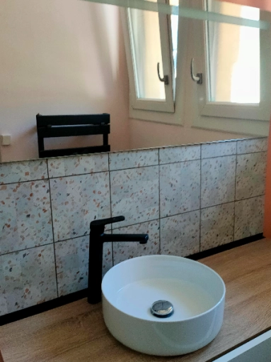 Bathroom, Chic