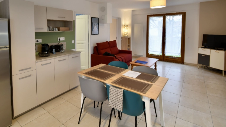 Scandinavian, Flats / Apartments
