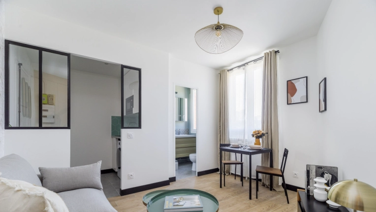 Industrial, Minimalist, Contemporary, Flats / Apartments, Chic, Living room