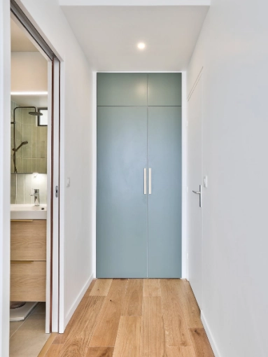 Contemporary, Flats / Apartments