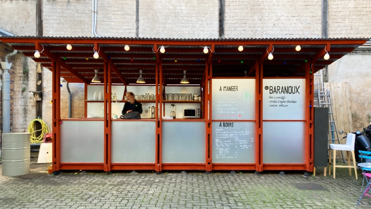 Minimalist, Buildings Open to the Public, Restaurant, Outdoor/Garden, Kitchen