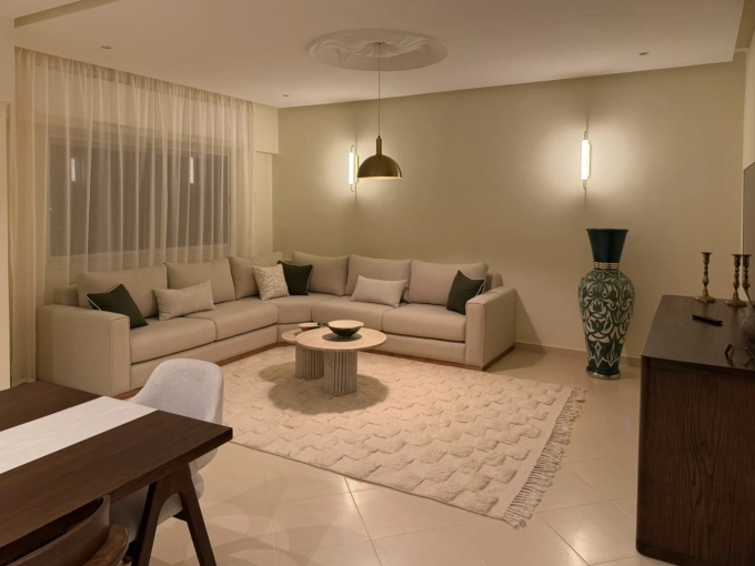 Flats / Apartments, Chic