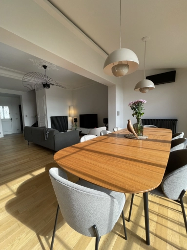 Home, Contemporary