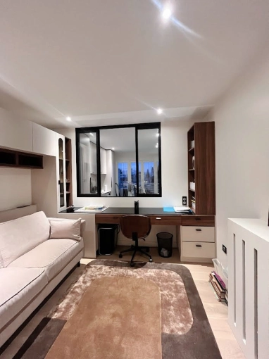 Contemporary, Room