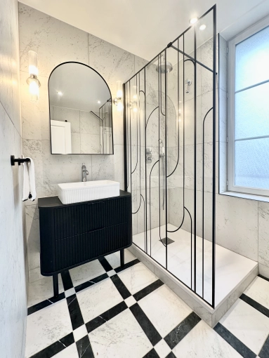 Contemporary, Bathroom, Chic, Full Project