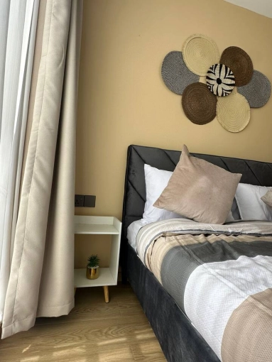 Contemporary, Room, Chic, Full Project