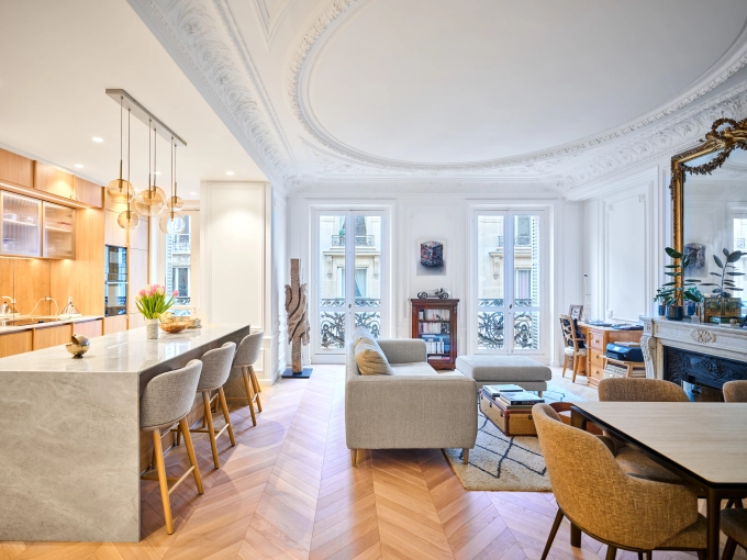 Flats / Apartments, Kitchen, Chic, Living room, Dining room, Full Project, Energy renovation, Creation of exclusive furniture, Shopping list, 3D ambiance, Plan, Renovation