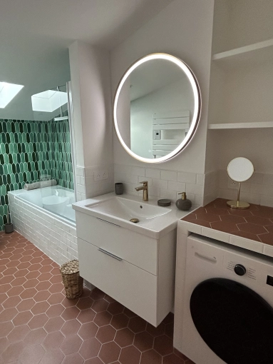 Contemporary, Bathroom, Chic, Full Project