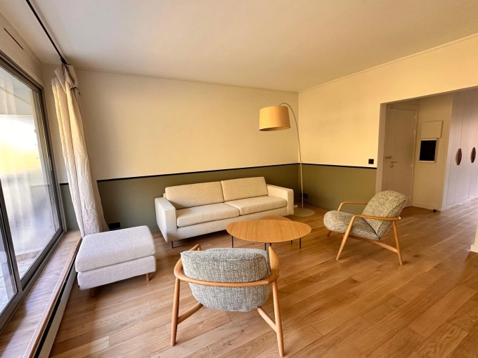 Minimalist, Contemporary, Flats / Apartments, Chic, Full Project, Creation of exclusive furniture, Shopping list, 3D ambiance, Plan