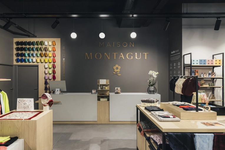 Retail / store, Full Project, Creation of exclusive furniture, 3D ambiance, Plan