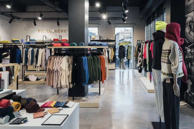 Retail / store, Full Project, Creation of exclusive furniture, 3D ambiance, Plan