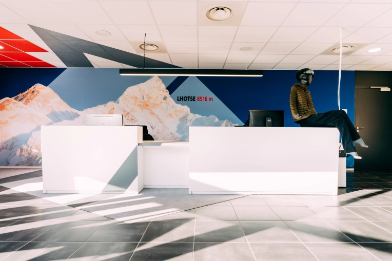 Office, Full Project, Creation of exclusive furniture, 3D ambiance, Plan