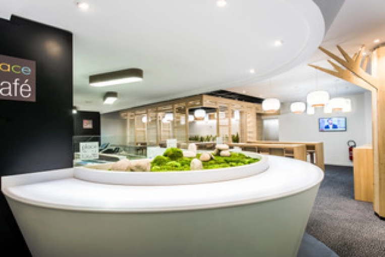 Scandinavian, Restaurant