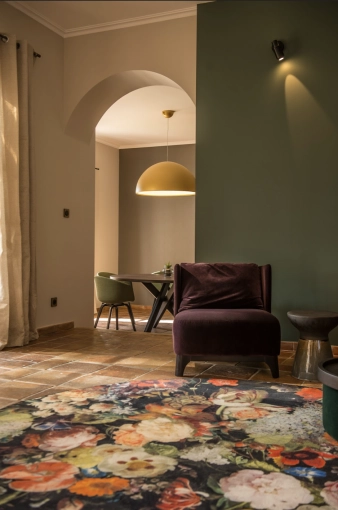 Chic, Dining room