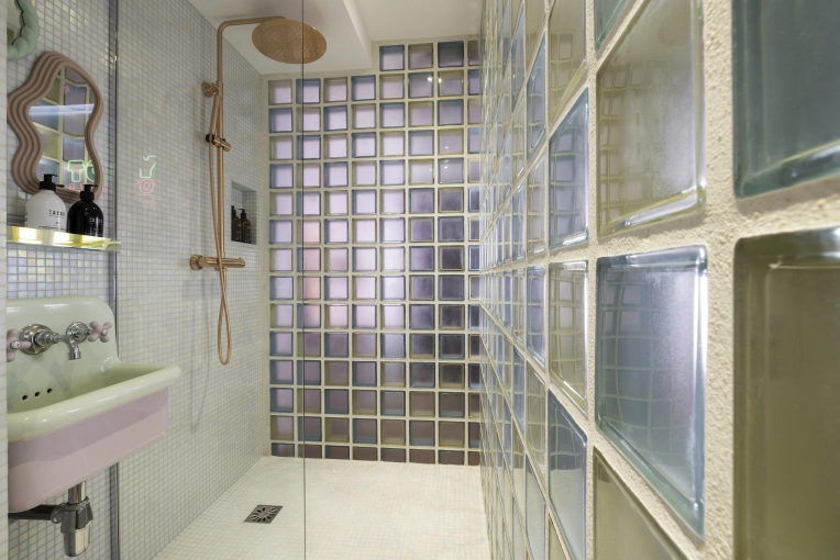 Buildings Open to the Public, Vintage, Bathroom, Maximalist, Full Project