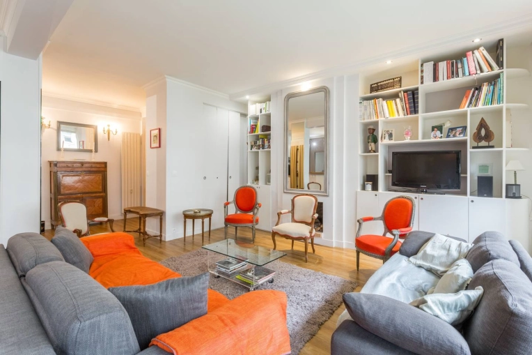 Contemporary, Flats / Apartments, Chic, Full Project