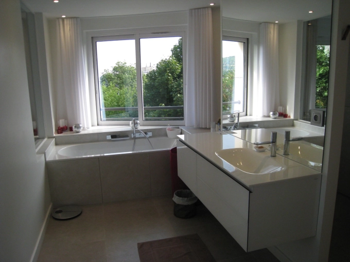 Bathroom, Chic, Full Project