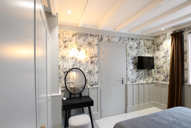 Hotel, Chic, Full Project, Coach shopping, Creation of exclusive furniture, Renovation