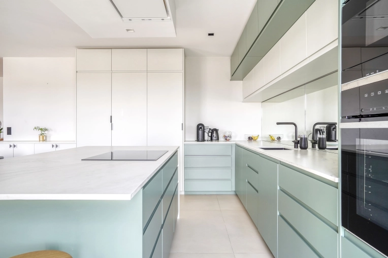 Minimalist, Contemporary, Kitchen, Chic