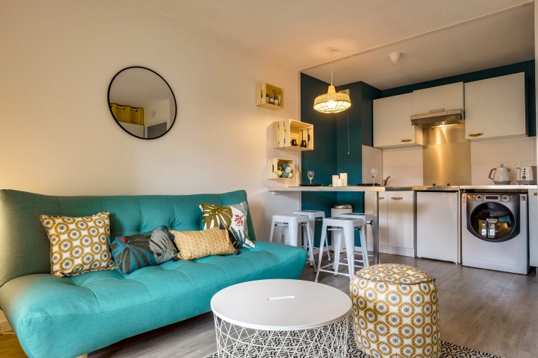 Contemporary, Flats / Apartments, Consultation Visit, Full Project, Coach shopping, Shopping list, Textile designer, Plan, Renovation