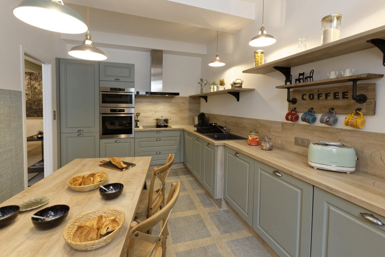 Rustic, Vintage, Kitchen, Chic, Full Project, Coach shopping, Shopping list, Plan, Renovation