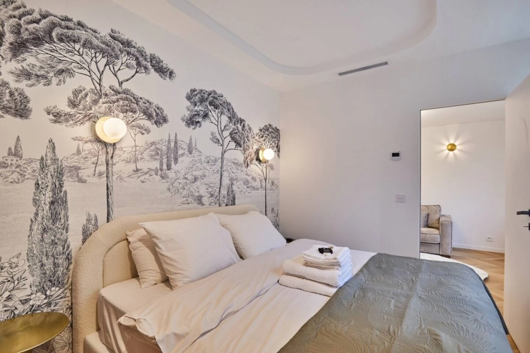 Hotel, Contemporary, Chic, Full Project