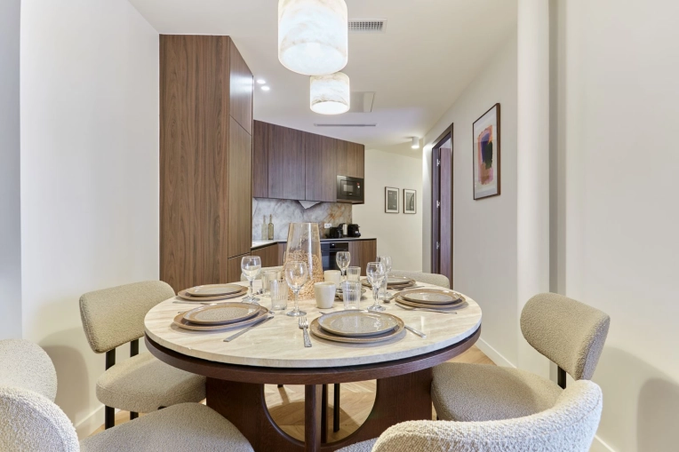 Contemporary, Chic, Wabi-sabi, Dining room, Full Project