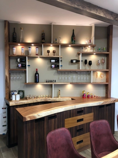 Industrial, Rustic, Restaurant, Chic, Nature, Consultation Visit, Remote Coaching, Creation of exclusive furniture, Shopping list, 3D ambiance, Plan