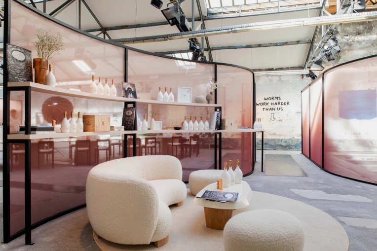 Minimalist, Contemporary, Buildings Open to the Public, Chic, Full Project, Creation of exclusive furniture, Plan, Layout